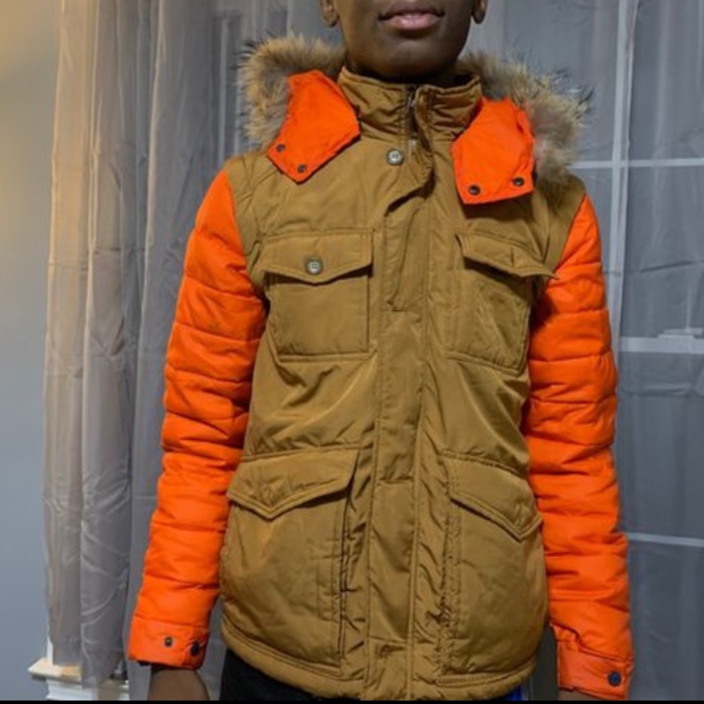 Bienvenu Moncler cost